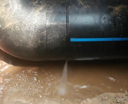 迁西楼顶渗水维修公司为大家分享下迁西卫生间漏水维修修补技术!